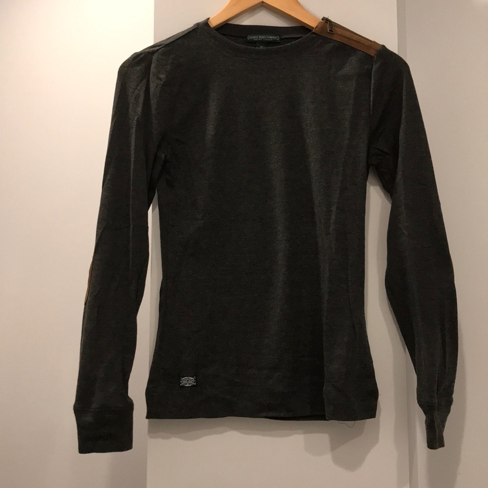 Tee shirt
